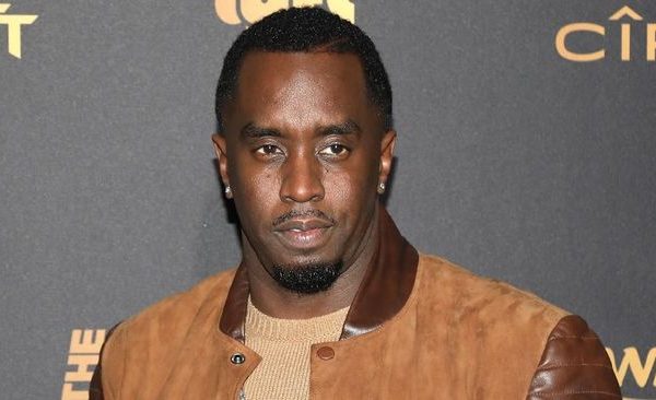 Skandal Baru! P Diddy Dituduh Perkosa Remaja Disaksikan Artis Lain